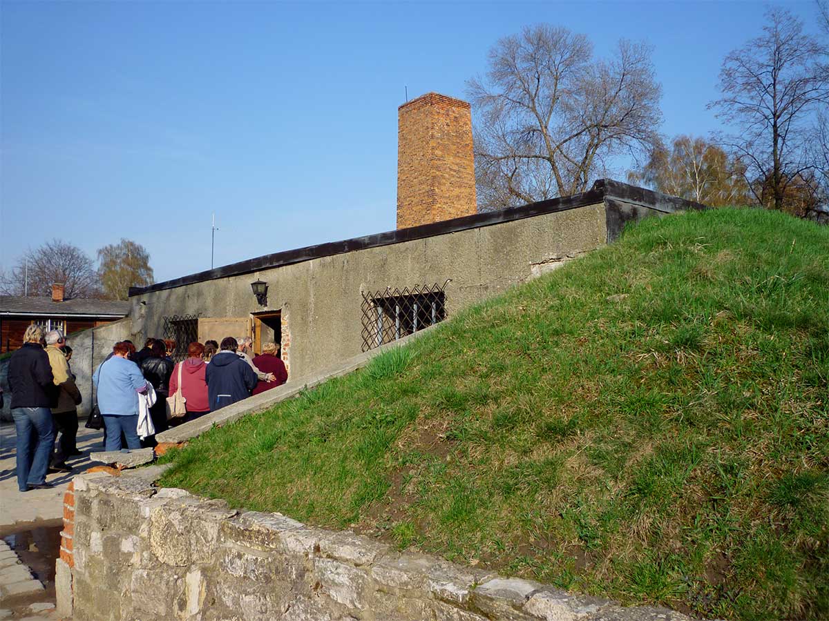 auschwitz crematorium 1 exterior