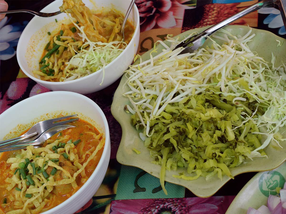 vegetarian khao soi ari bangkok